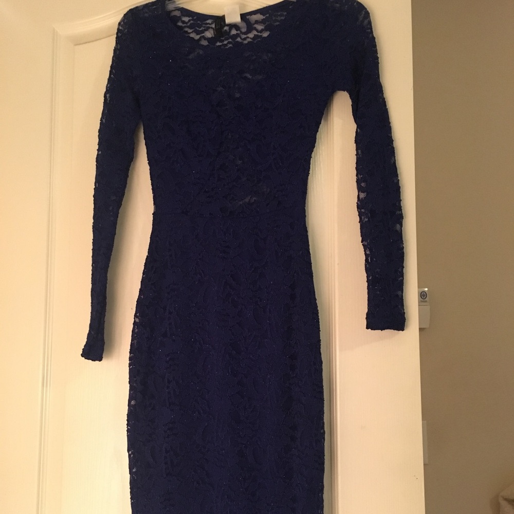 Long. lace with glitter dress